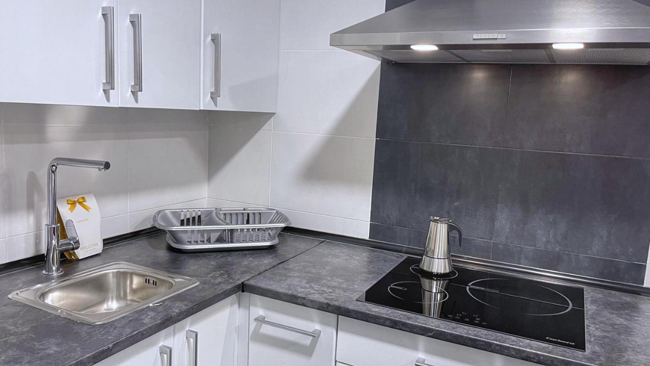 Vt Flat Reformado Con Escritorio De Trabajo Y Wifi Lejlighed Bilbao Eksteriør billede